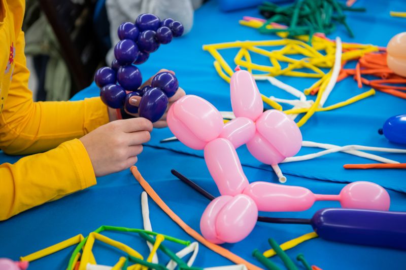 Balloon Twisting